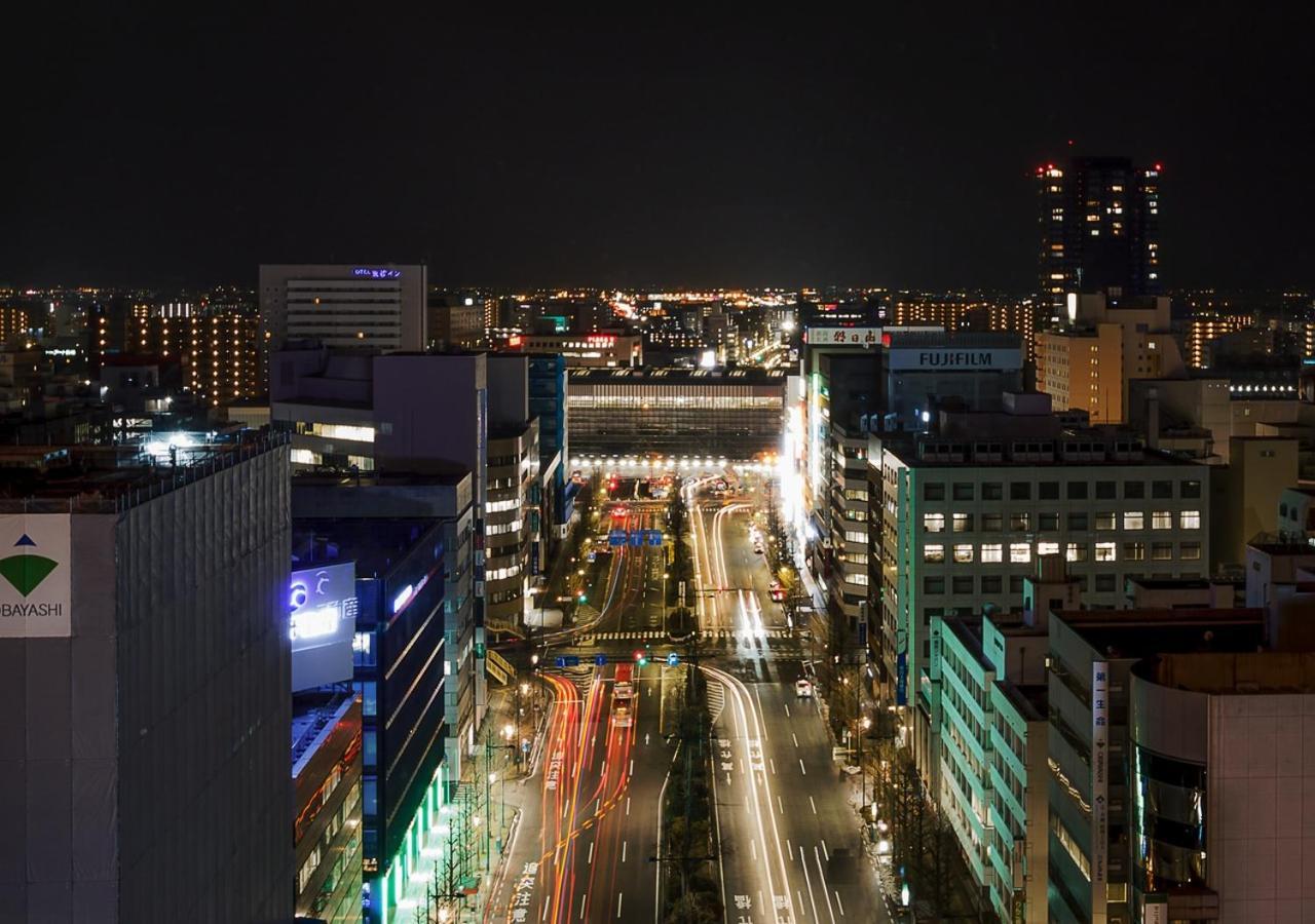 Apa Hotel & Resort Niigata Ekimae Odori Exteriör bild